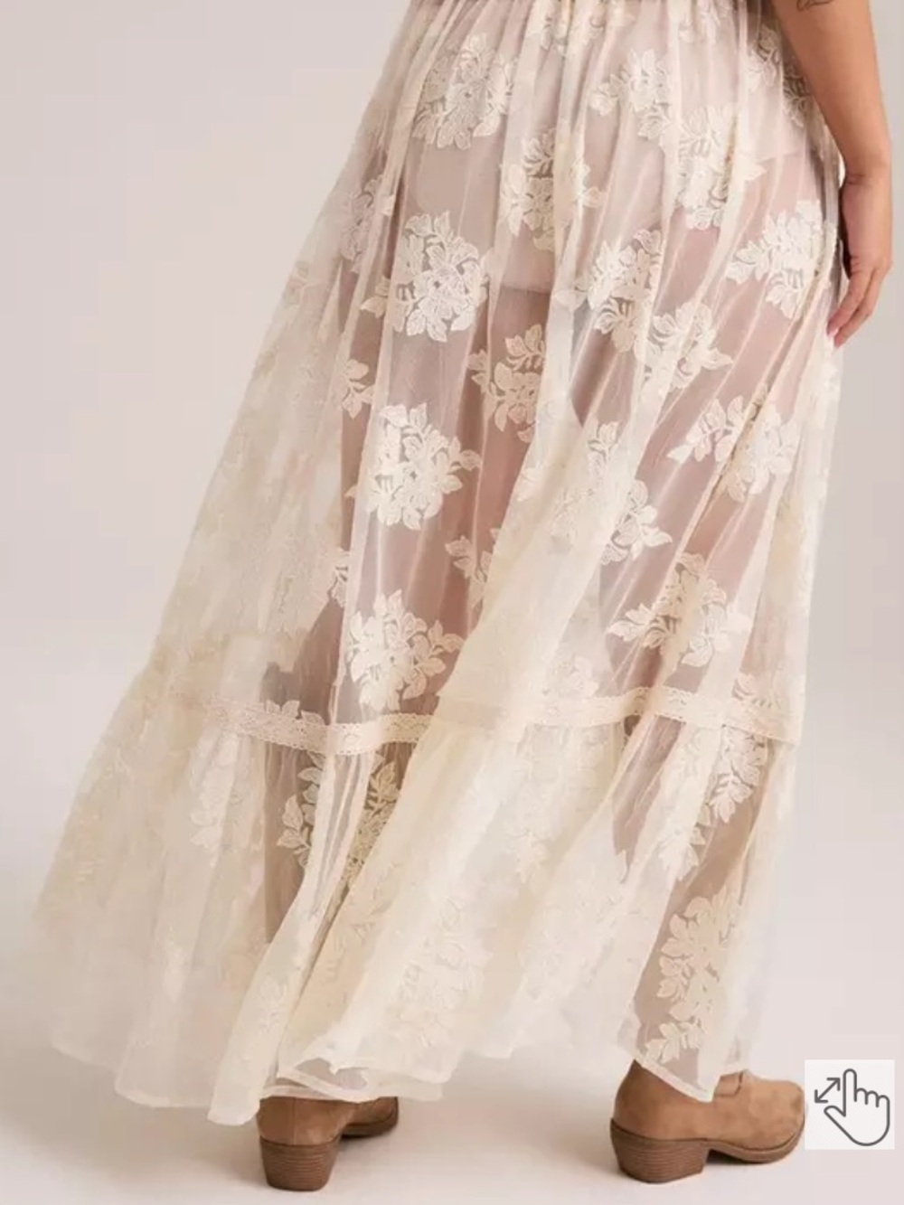 Torrid Festi Cream Maxi Lace Skirt NWT 0X - Picture 4 of 7